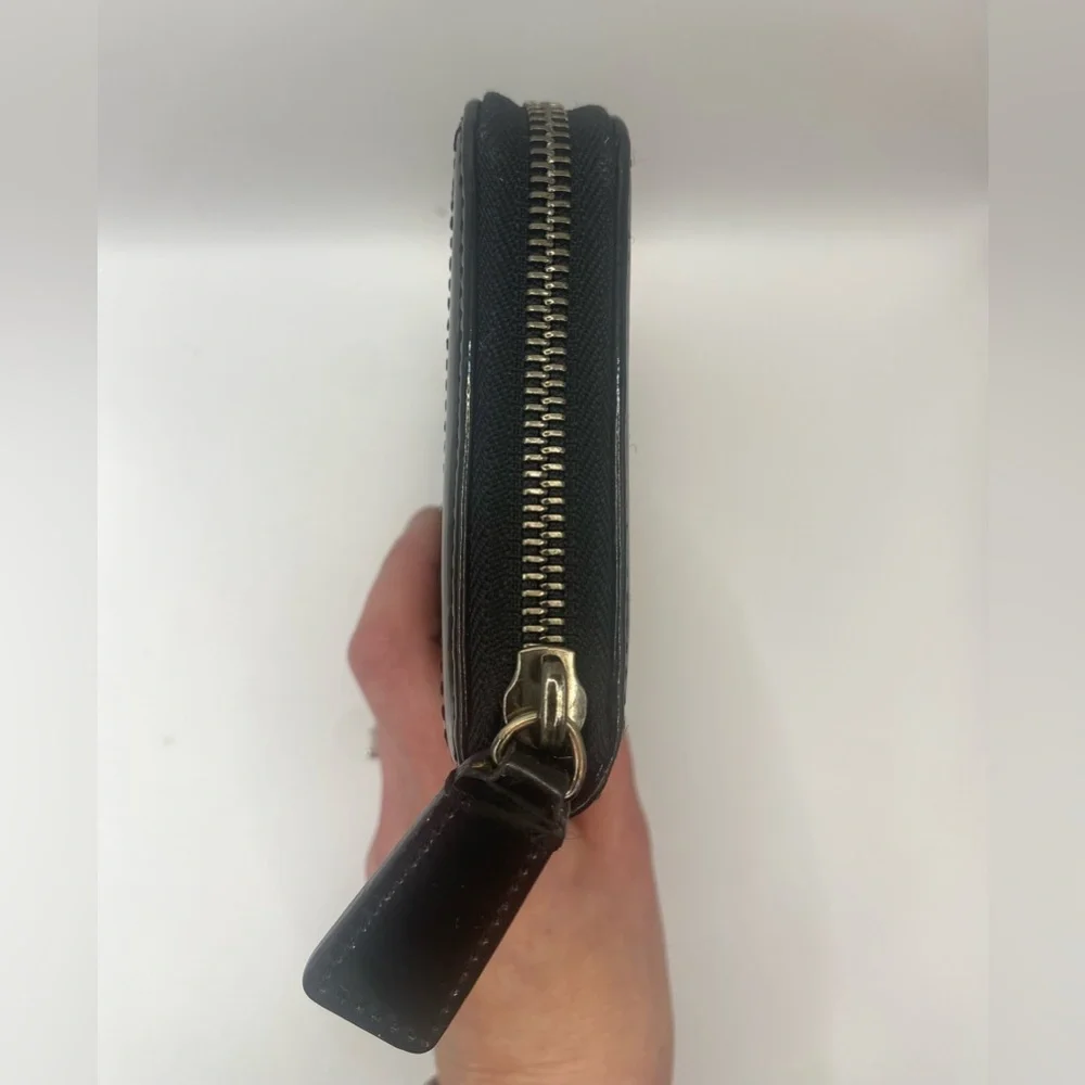Burberry zippy large nova wallet in leather - Picture 5 of 9